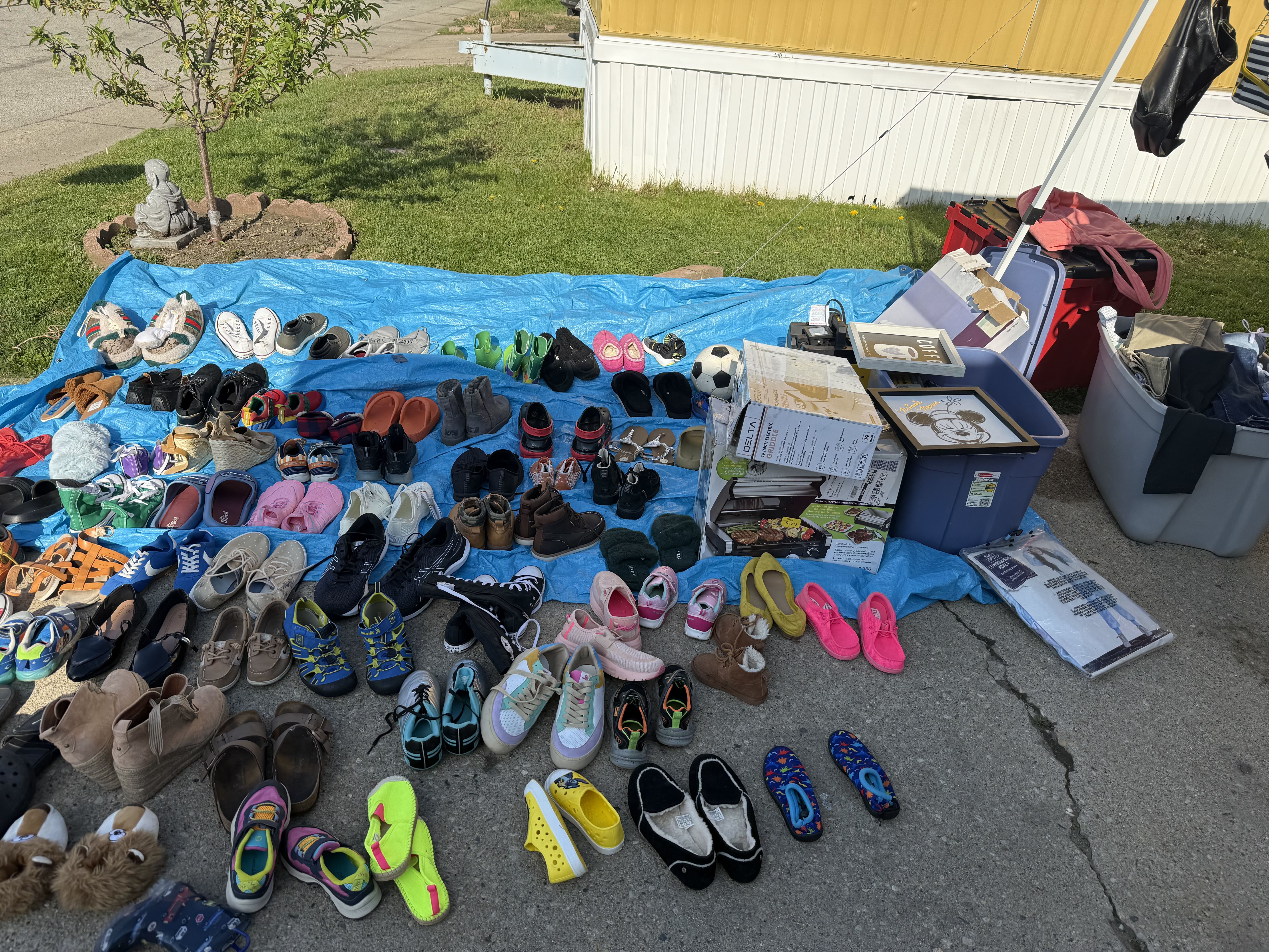 Neighborhood Sale photo