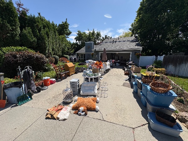 Depot Bench cul-de-sac yard sale photo