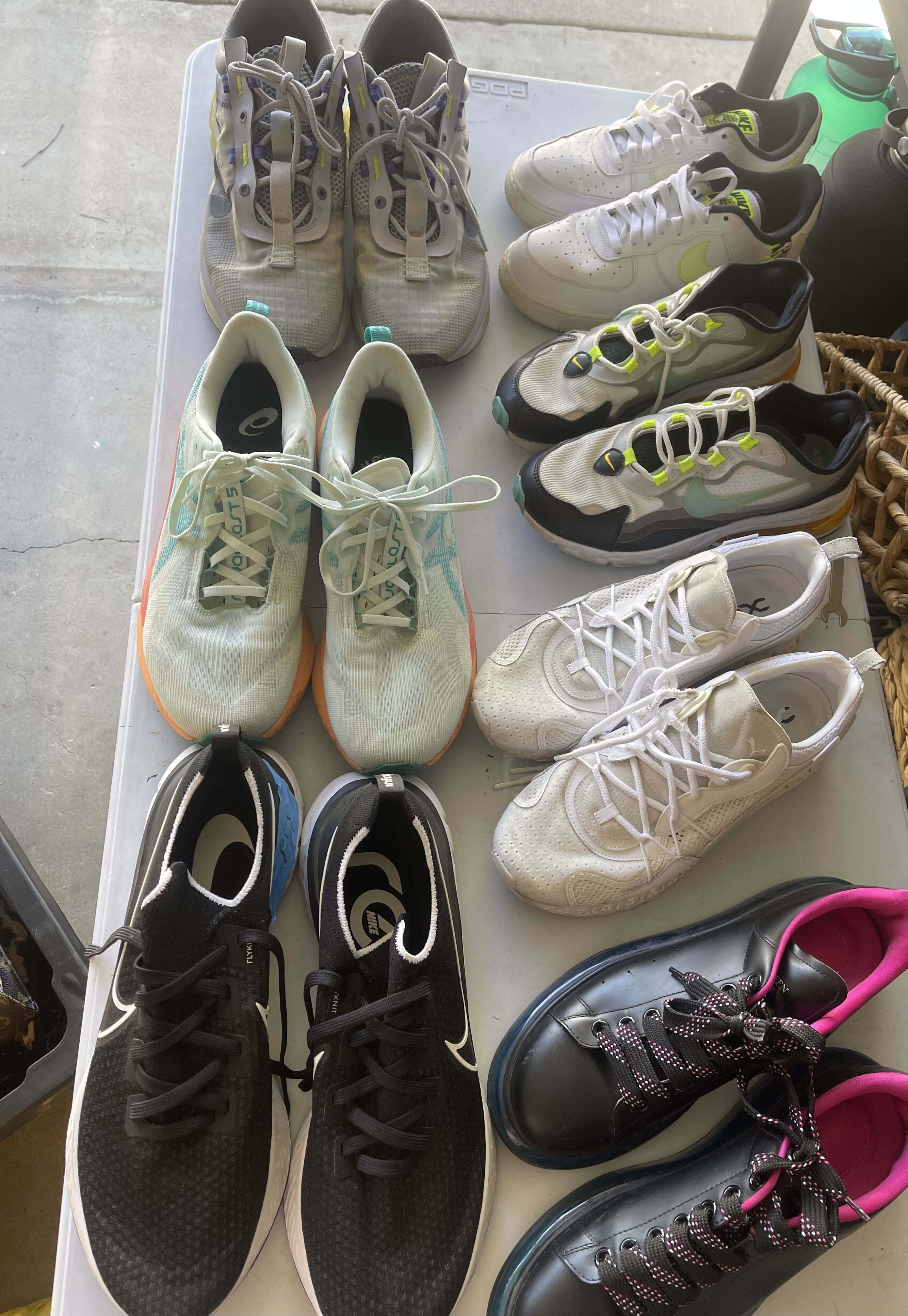 yard sale photo