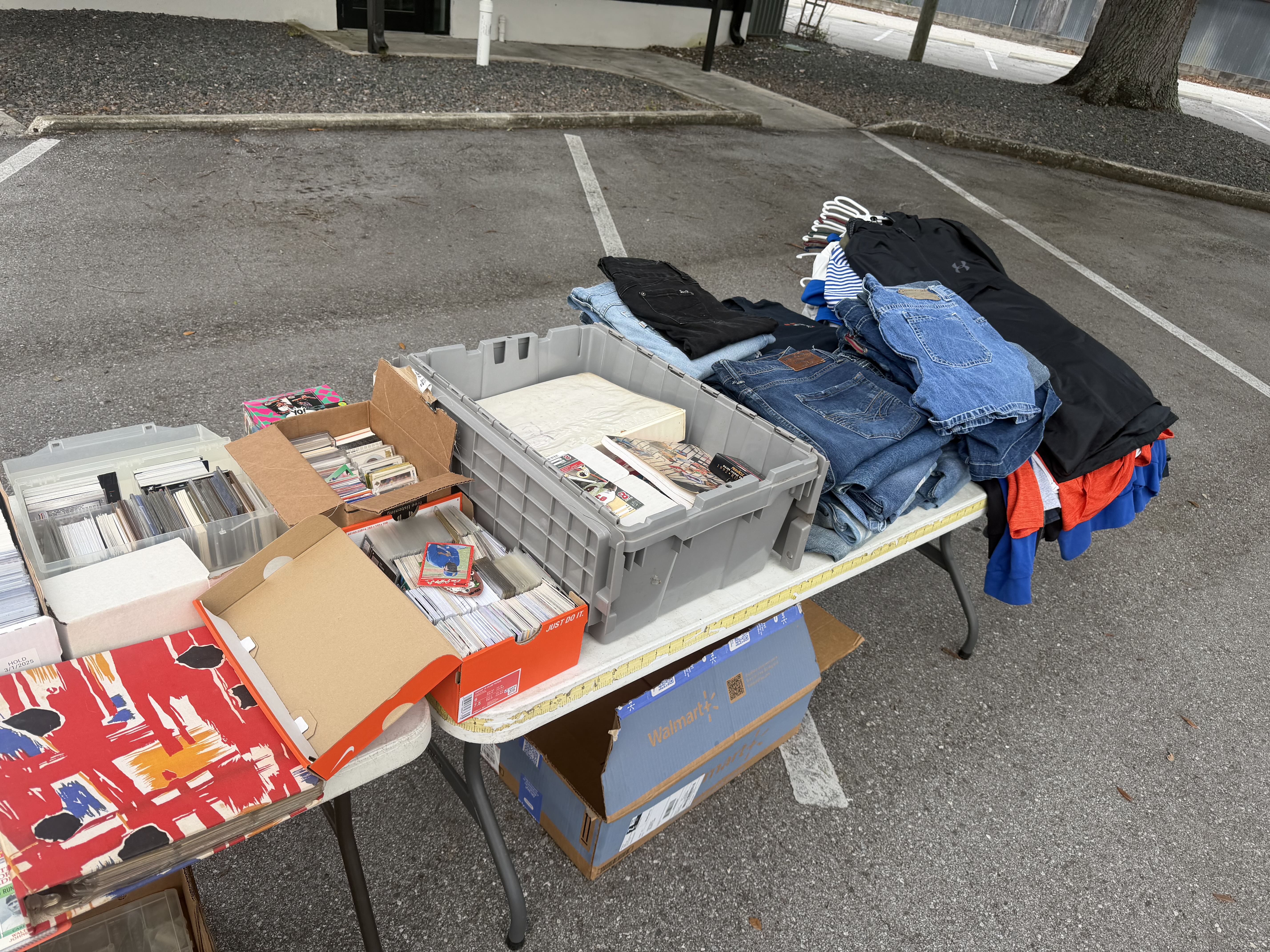 sportscards ,video games ,toys etc photo