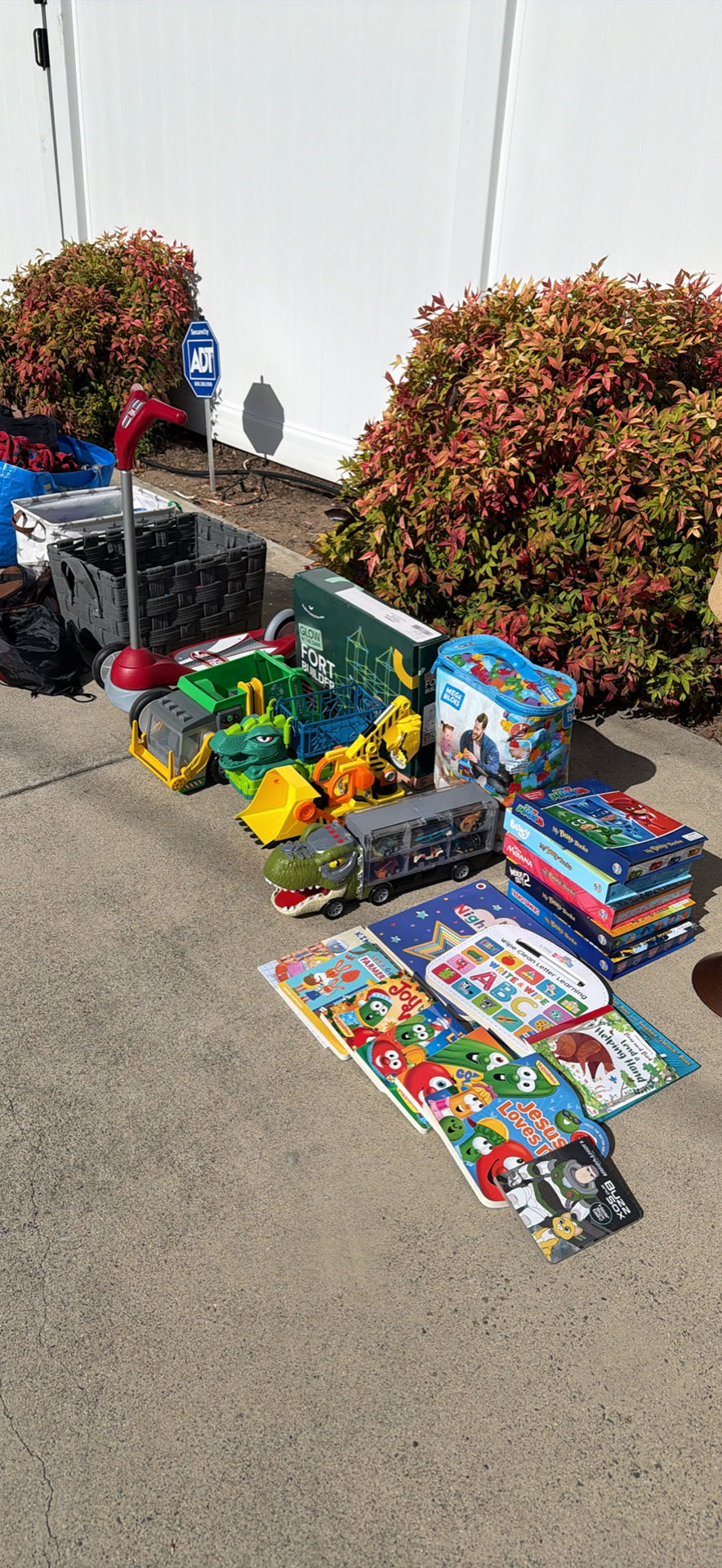 Yard Sale photo