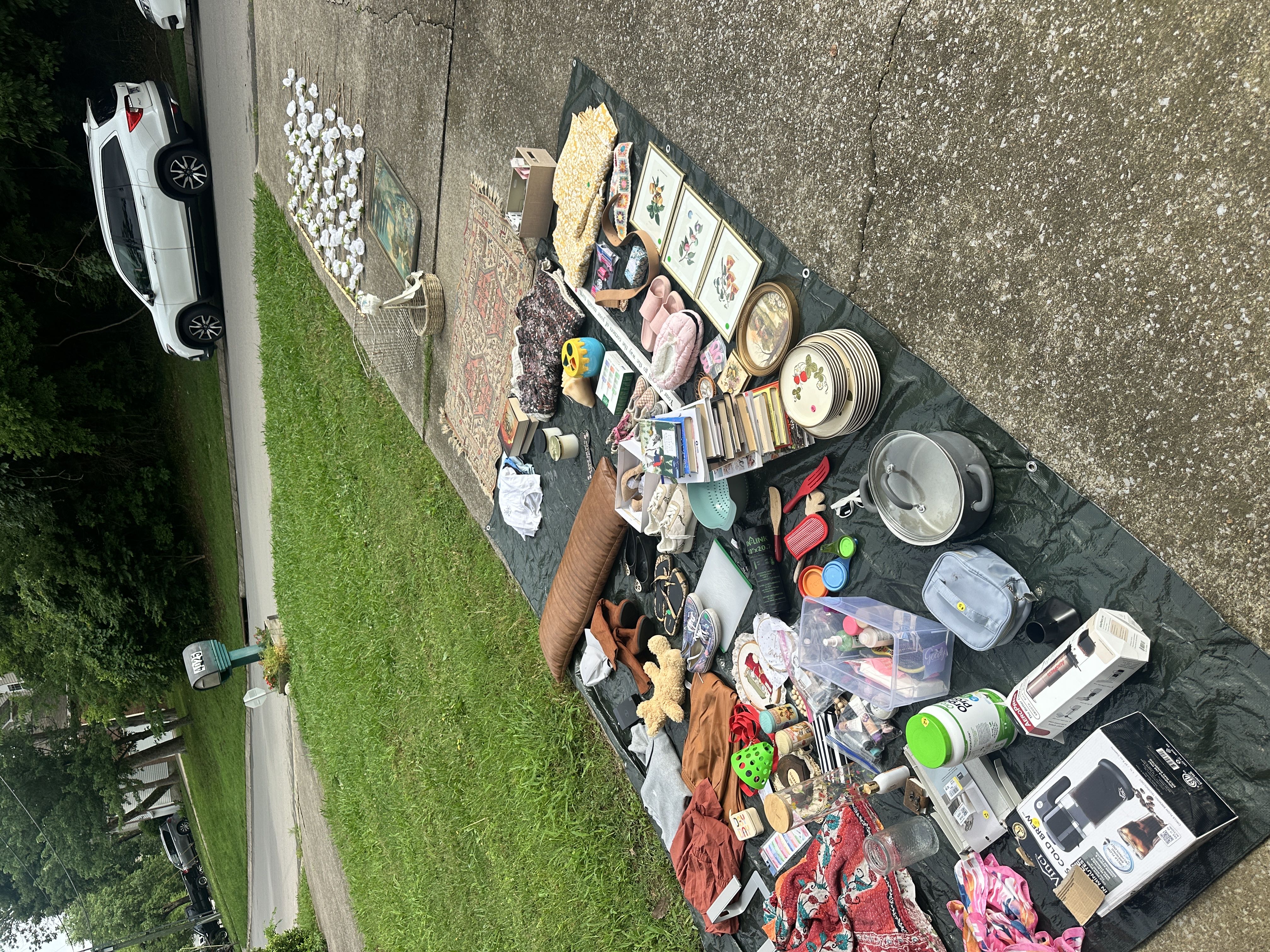 Yard Sale photo