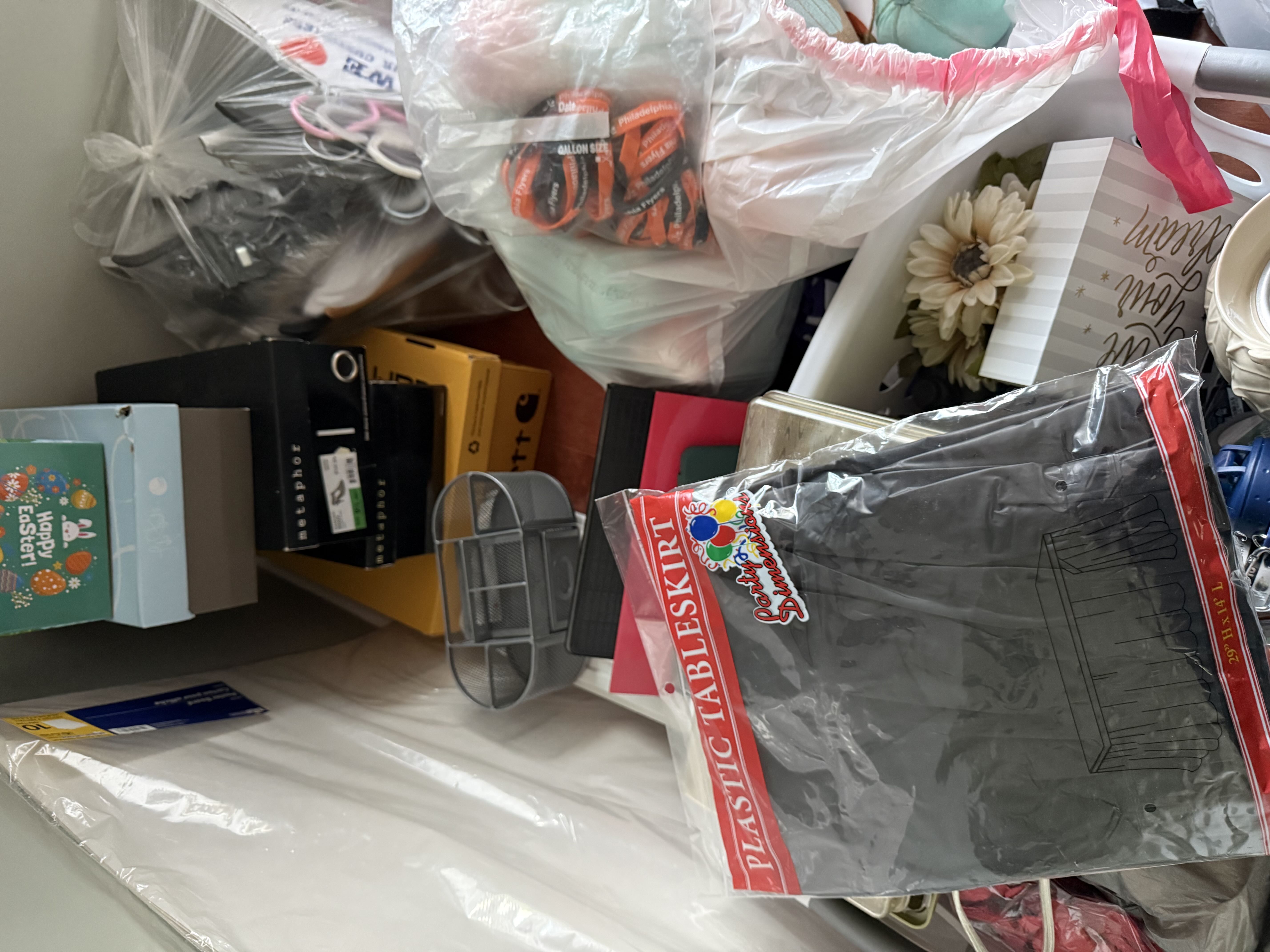 yard sale photo