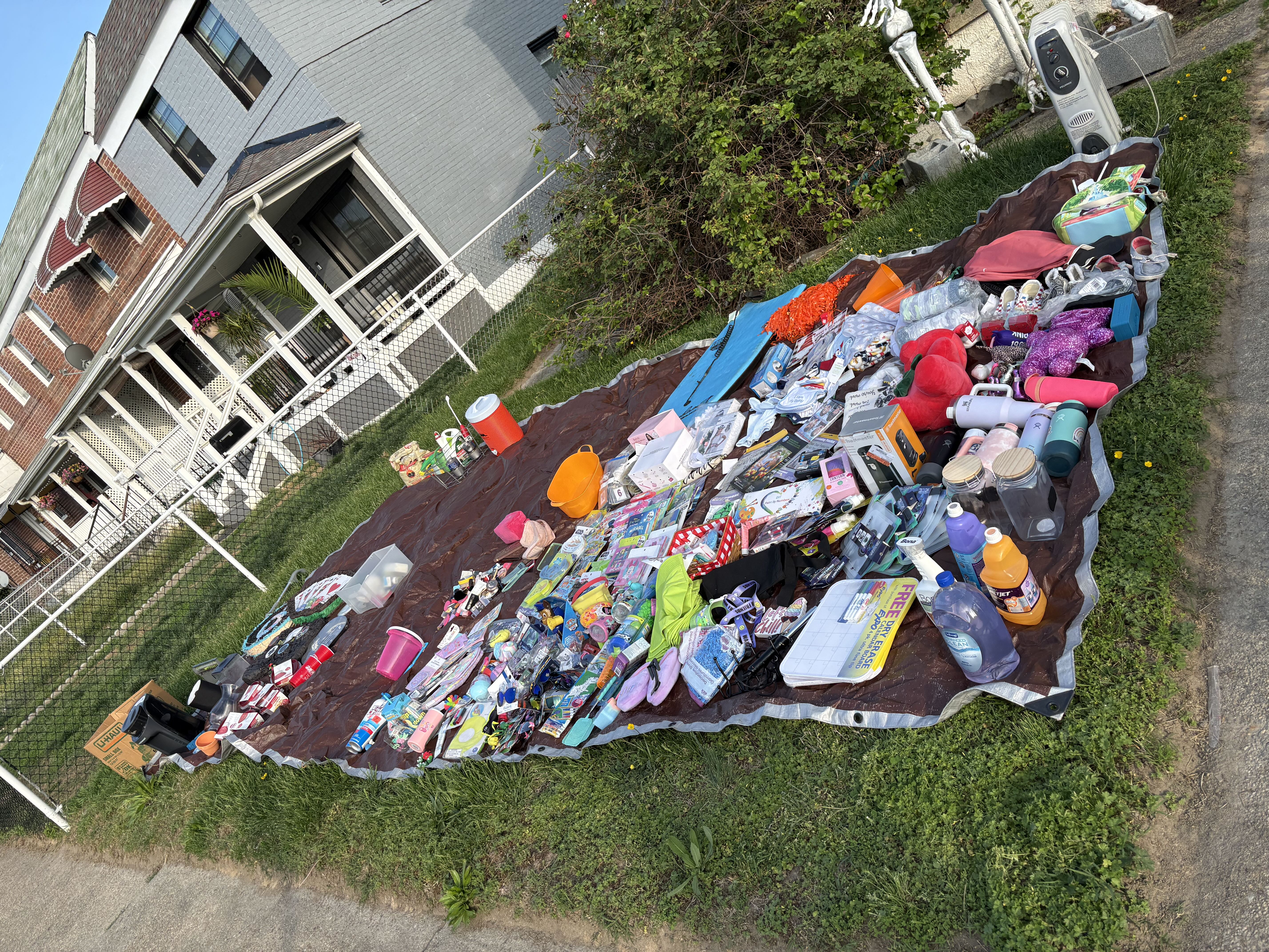 Lots of goodies Cheap yard sale photo