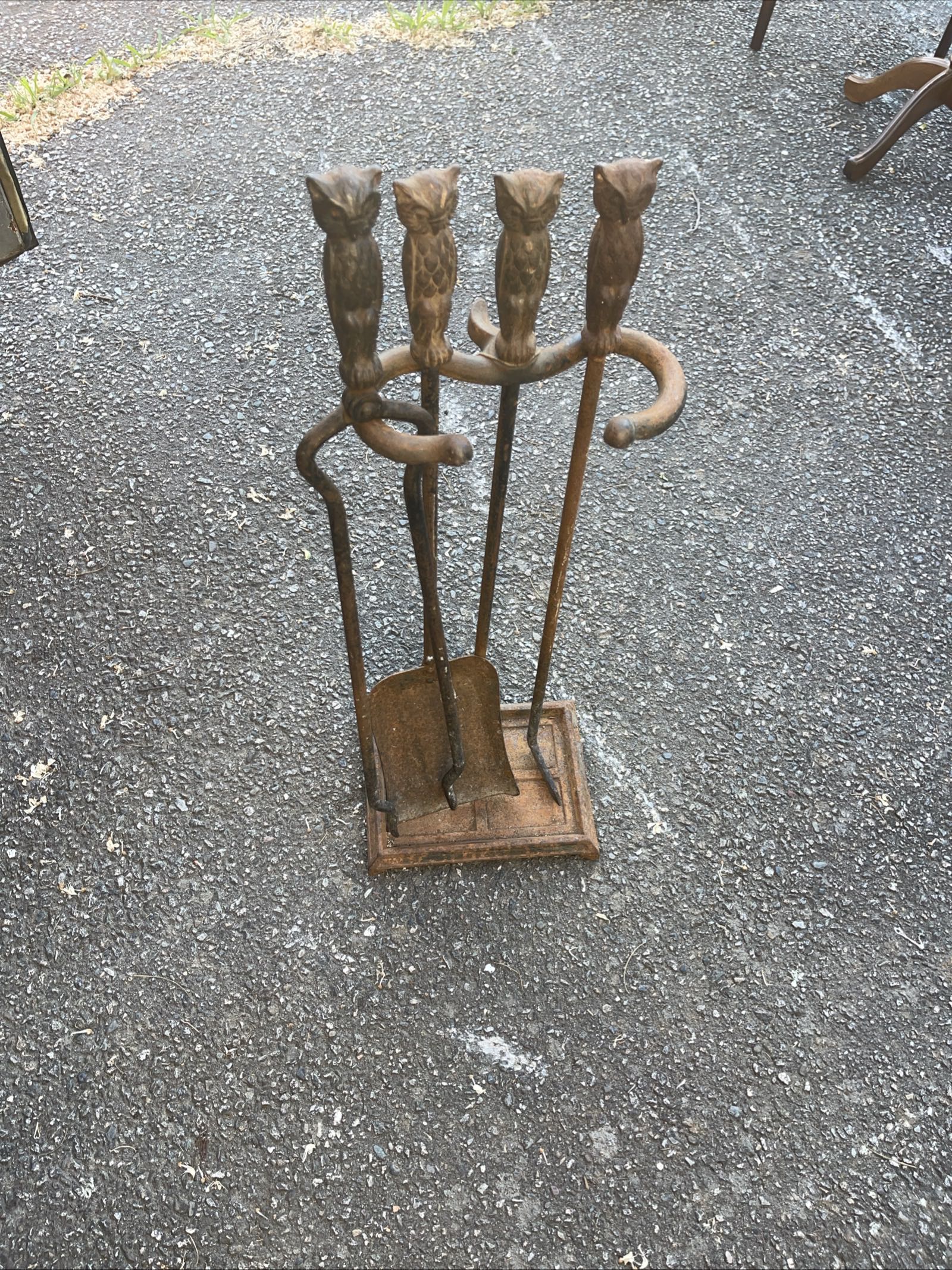 estate sale Bristol RI photo