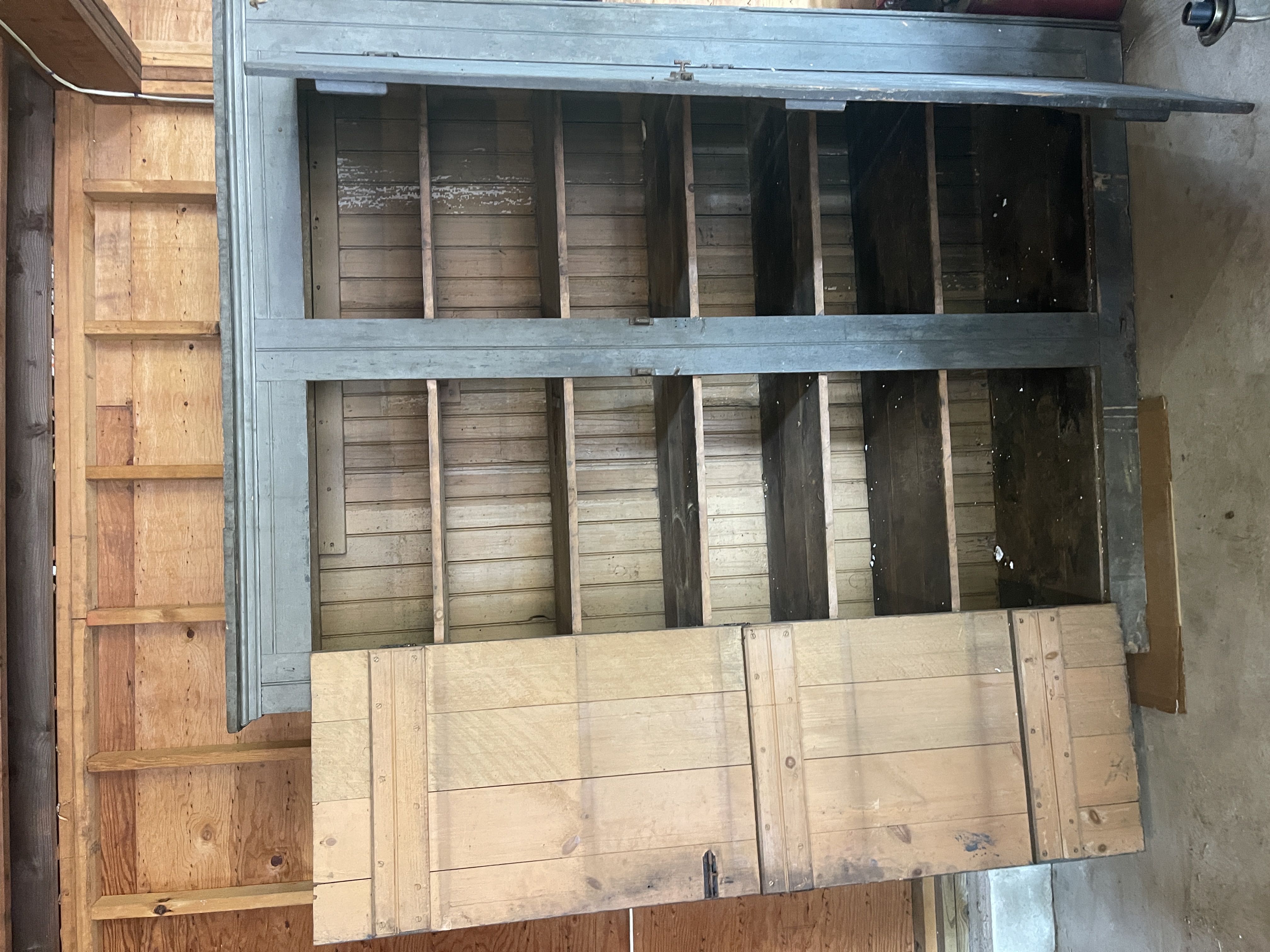 estate sale Bristol RI photo