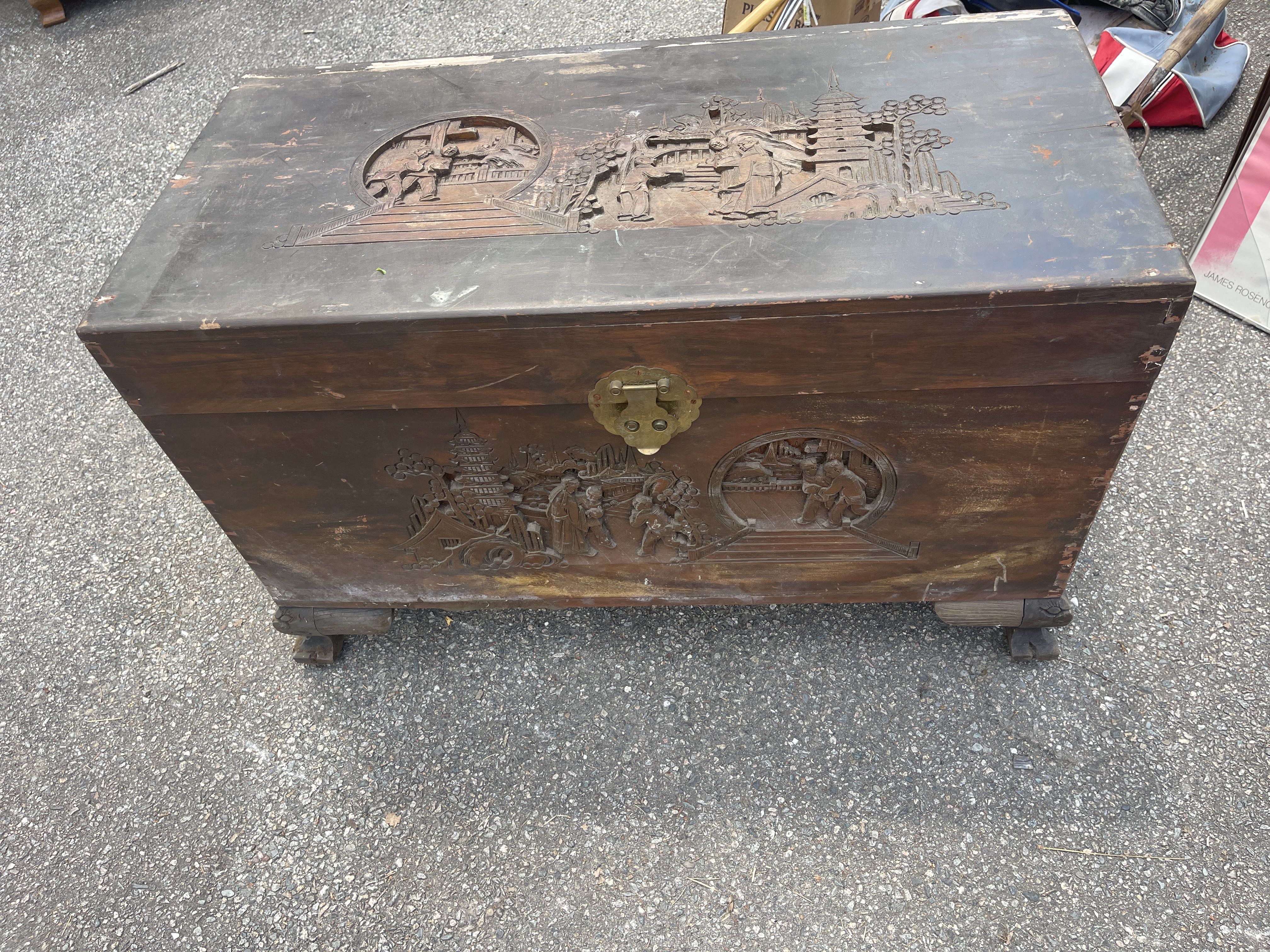 estate sale Bristol RI photo