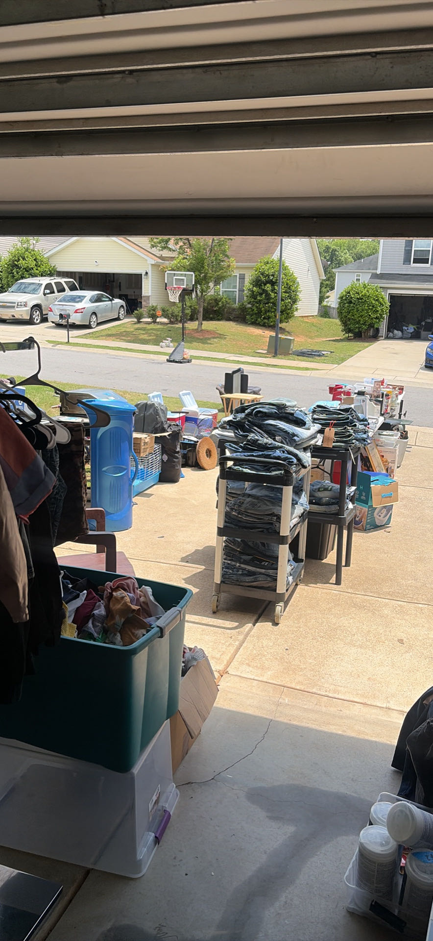 YARD SALE | TODAY SATURDAY 30th | 386 KERRIAN LN | CLOSE 6pm photo