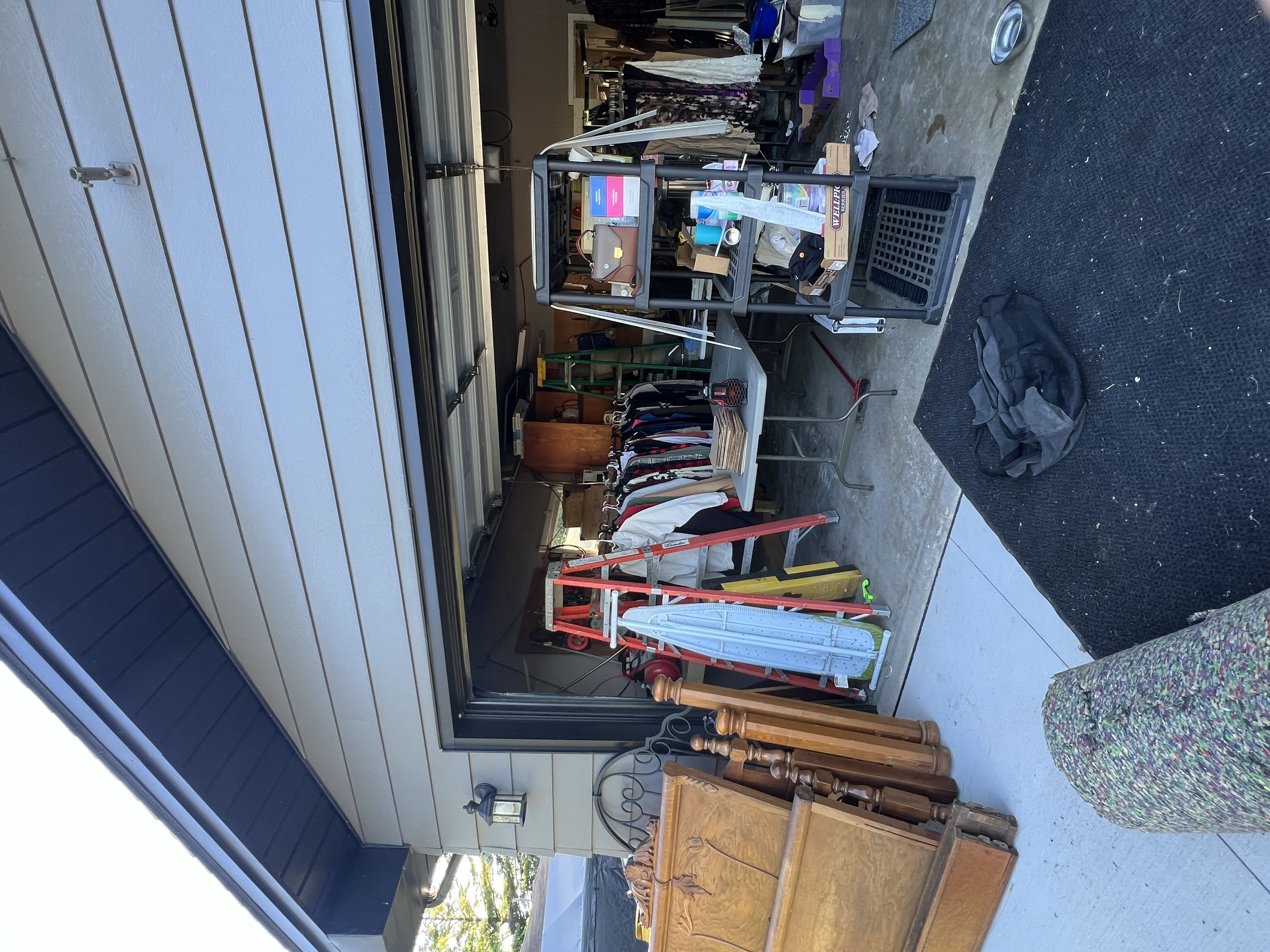 garage sale photo