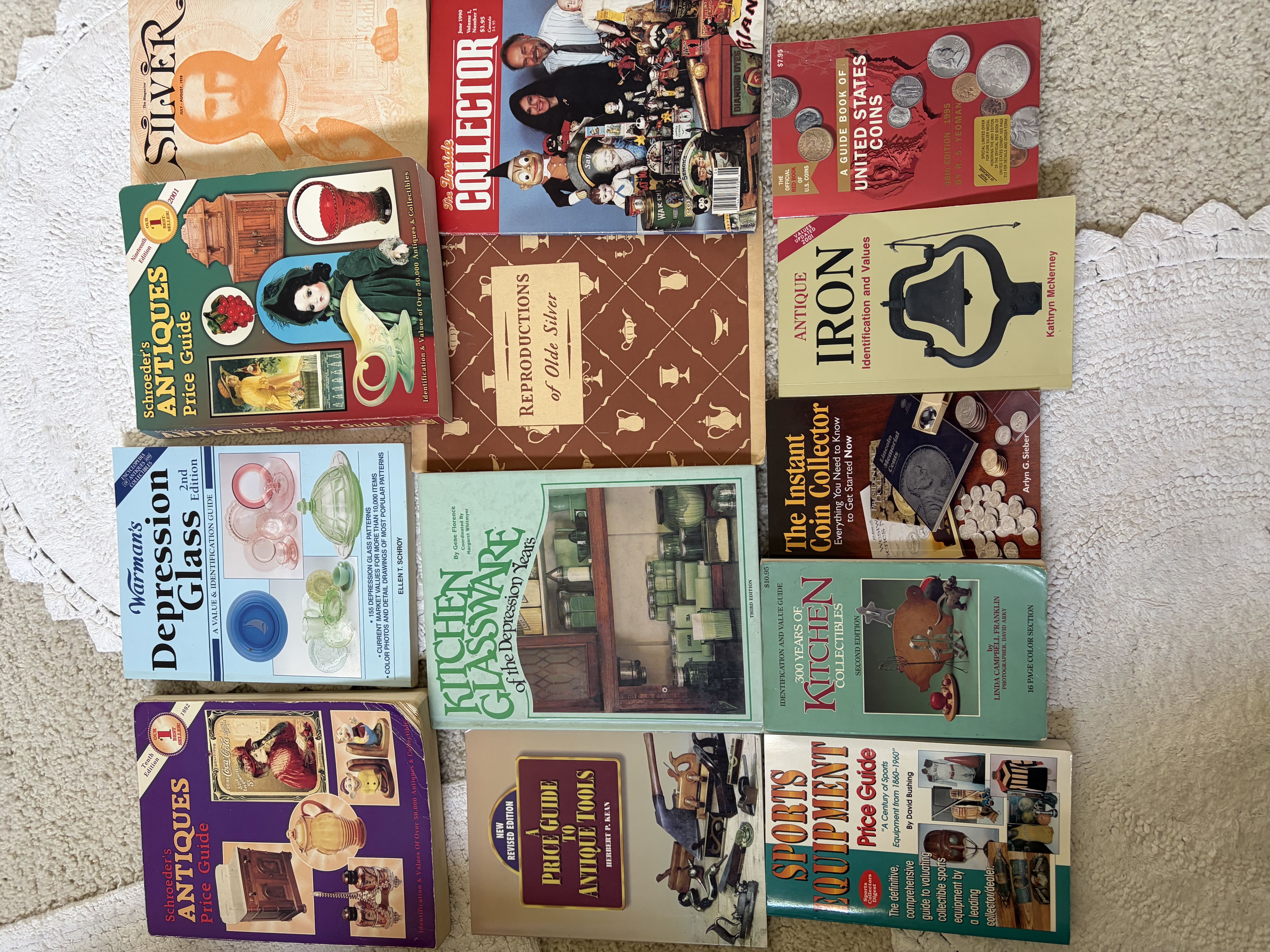 Big multifamily yard sale