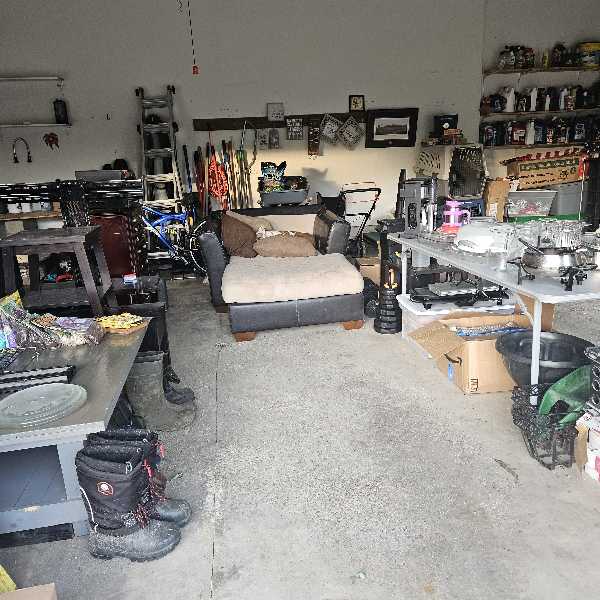 Garage / Moving Sale photo