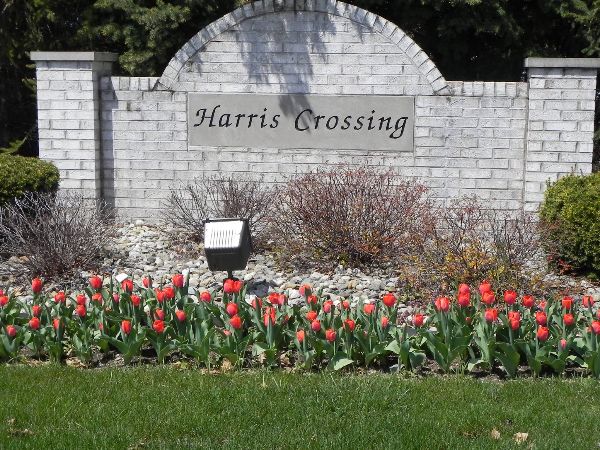Harris Crossing Neighborhood Garage Sales