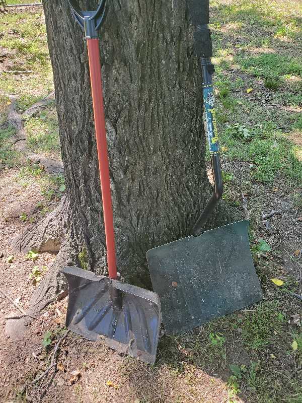 Estate Barn Sale photo
