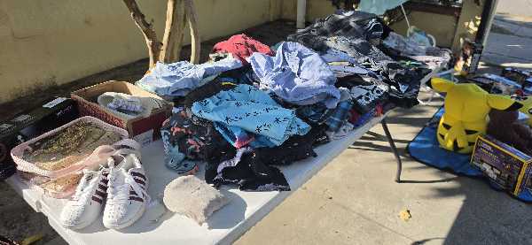 Yard sale photo