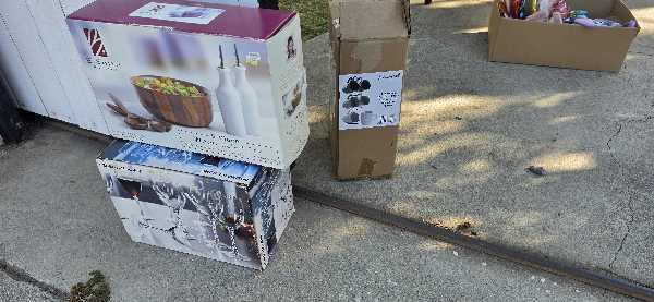 Yard sale photo