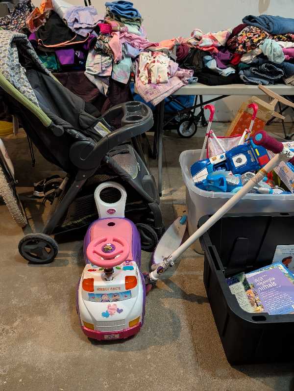 **FREE Yard Sale** photo