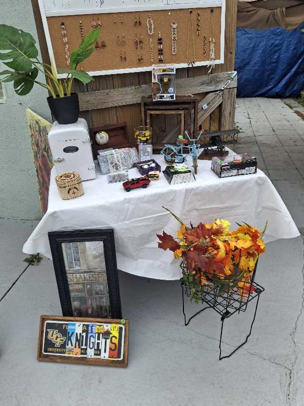 *Yard Sale* photo