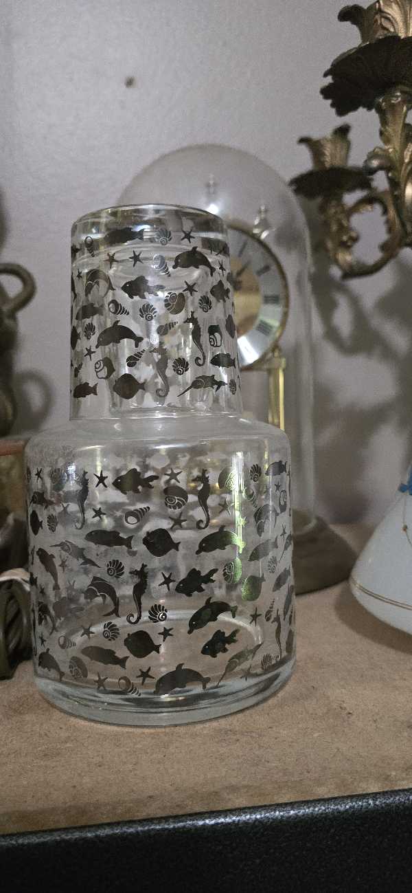 moving sale photo