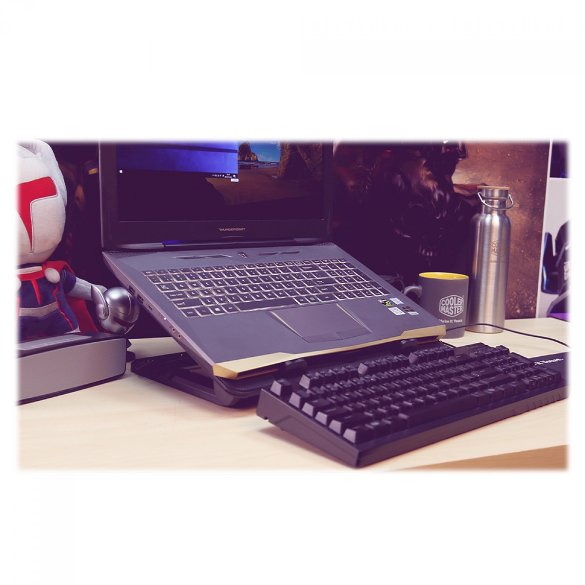 Base Para Notebook Cooler Master Notepal Ergostand IV, Até 17",Com Ventoinha de 140mm, Preto, R9-NBS-E42K-GP