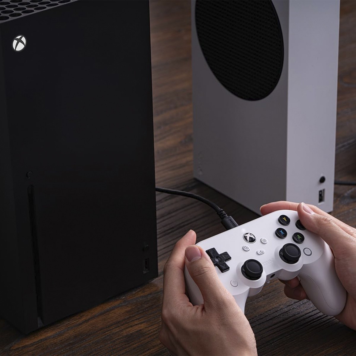 Controle Gamer 8BitDo Pro 2 Hall Edition Para Xbox, Com Fio, XBOX/Windows, Licenciado Microsoft, Preto, 82BB02E