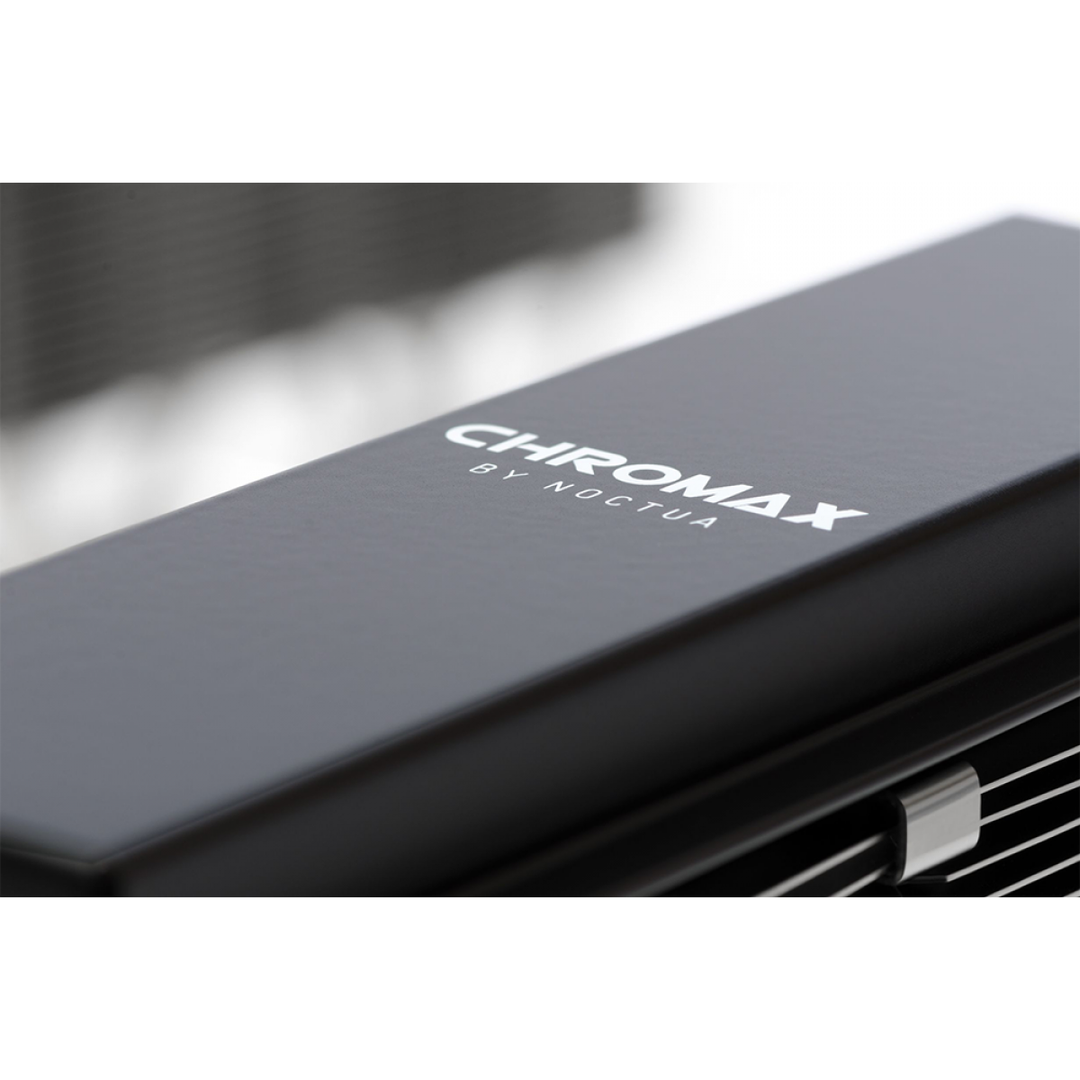 Cover Para Heatsink Noctua NA-HC2, Chromax, Black