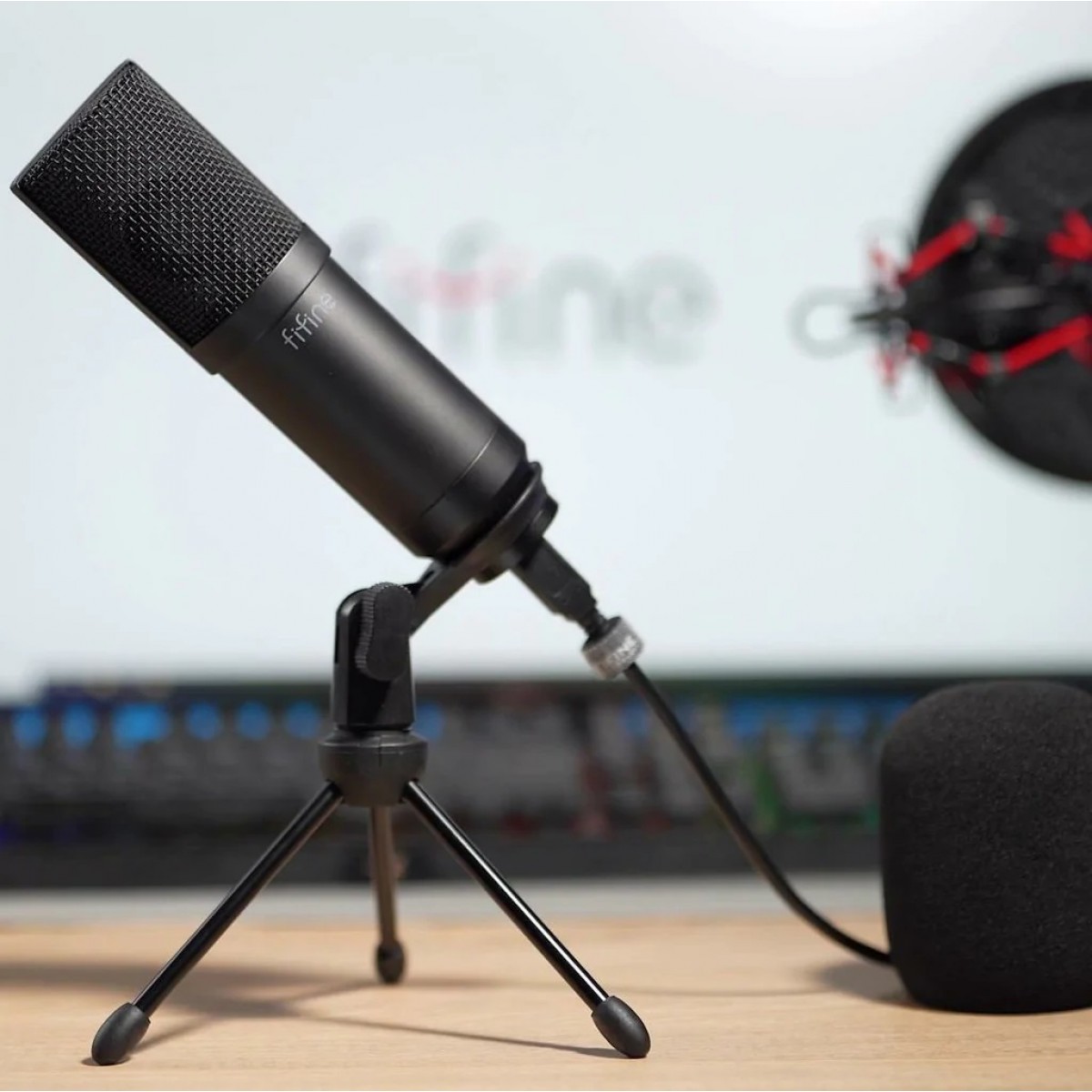 Kit de Microfone Condensador Fifine T732, USB, Black, Com Braço Articulado