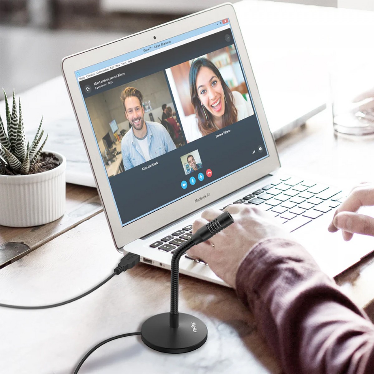 Microfone Condensador Fifine K050, USB, Ajustável, Preto