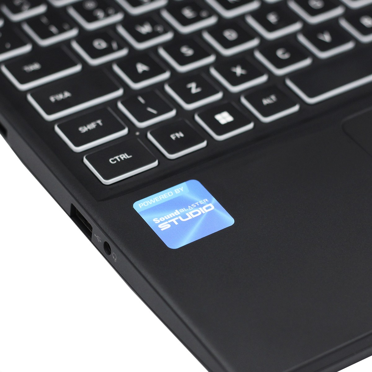 Notebook Gamer SuperFrame Force Intel Core i7 12650H / RTX 4050 6GB / 16GB DDR4 / 1TB SSD NVMe, Teclado ABNT2 Iluminado