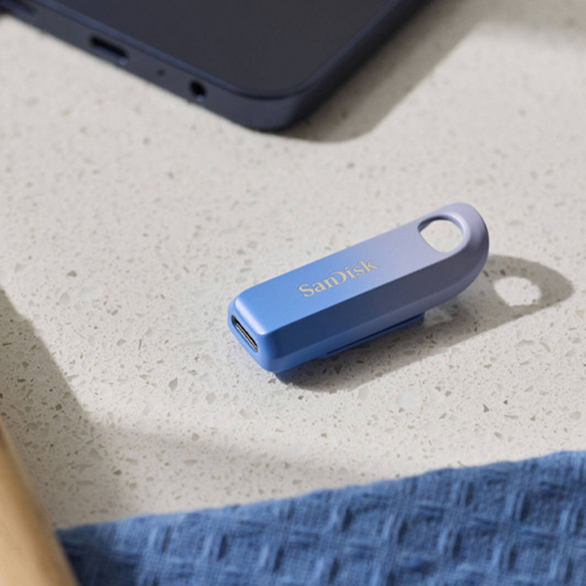 Pendrive SanDisk Creator, 1TB, USB Type-C, 400MBs, Azul, SDCZ75C-1T00-G46