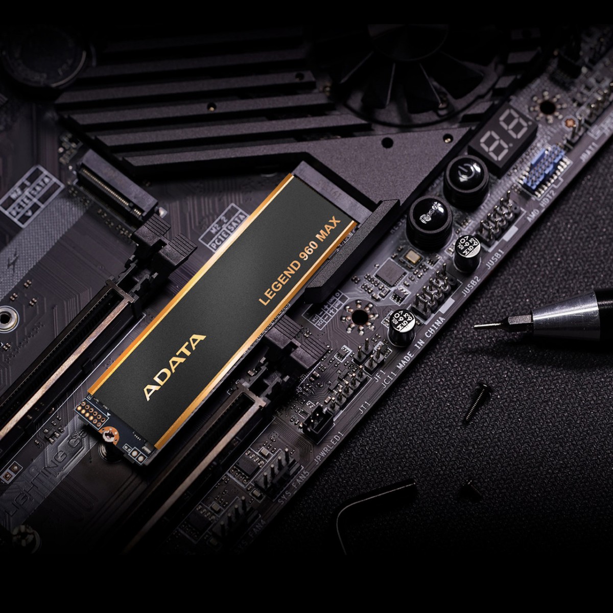 SSD Adata Legend 960 MAX 4TB, M.2 2280 NVMe 1.4, Leitura 7400MBs e Gravação 6800MBs, ALEG-960M-4TCS