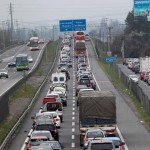 Se estima que alrededor de 2 millones personas realizan un viaje interno. 