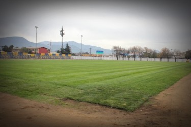 Entre los trabajos, destaca el mejoramiento de la cancha del estadio.
