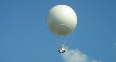 Un globo meteorológico fue lanzado para estudiar la estratosfera.