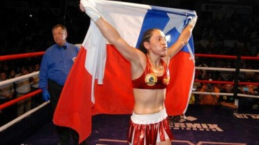 "Crespita" sigue haciendo historia en el boxeo femenino.