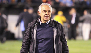 Ricardo Abumohor califica como "trabajador" al nuevo técnico celeste.
