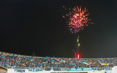 El uso de fuegos de artificio está penado por la Ley de Control de Armas y Explosivos.