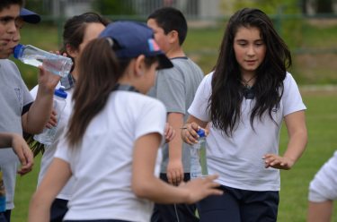 La actividad se realizó en el Estadio Guillermo Chacón y reunió a 280 niños.