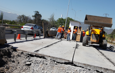 Autoridades llaman a conducir con precaución ante los trabajos.