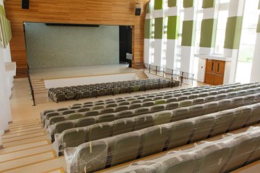 Auditorio del nuevo hospital.