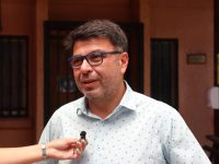 En total suman $564 millones de pesos. 