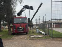 El municipio ordenó el retiro de la estructura tras denuncias vecinales. 
