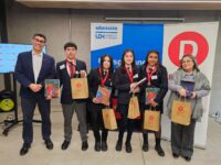 La competencia es organizada por la Biblioteca del Congreso Nacional, en conjunto con la Universidad de O’Higgins y consiste en la elaboración de proyectos de ley.
