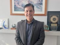 Con foco en la transparencia y el desarrollo, el alcalde enfrenta este periodo marcado por la recuperación financiera tras un millonario fraude y el destrabe de proyectos clave.