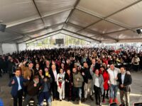 Con la presencia del alcalde Enrique del Barrio y autoridades regionales, el Ministerio de Vivienda hizo entrega oficial de las llaves de sus viviendas a familias  en Villa Parque San Martín de Rengo.