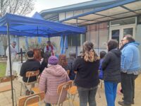 Conocida como Lignum Crucis, la reliquia contiene, según la tradición cristiana, un fragmento de la cruz en la que murió Jesucristo, siendo considerada de primer orden para la Iglesia Católica.