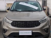 El automóvil mantenía encargo por robo desde mayo en la comuna de Ñuñoa. El detenido registra antecedentes policiales y penales.
