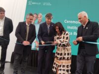 Con sede en Clínica RedSalud Rancagua, el nuevo centro oncológico atenderá a pacientes FONASA e ISAPRE con diagnóstico, cirugía y tratamiento en un solo lugar.