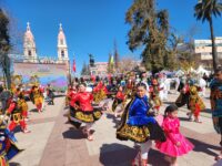 Talleres, juegos, pasacalles, música en vivo y visitas guiadas forman parte de la programación que se desarrolla este sábado en distintos puntos de la capital regional.