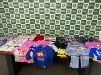 Los aprehendidos fueron identificados como S.A.V.O., C.L.A.G. y J.A.S.P., todos chilenos y mayores de edad.