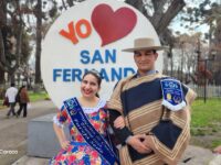 Álvaro Labarca y Natalia Lizana, bicampeones nacionales de cueca, viajarán a Peumo para medirse con otras 16 parejas en busca de un nuevo título